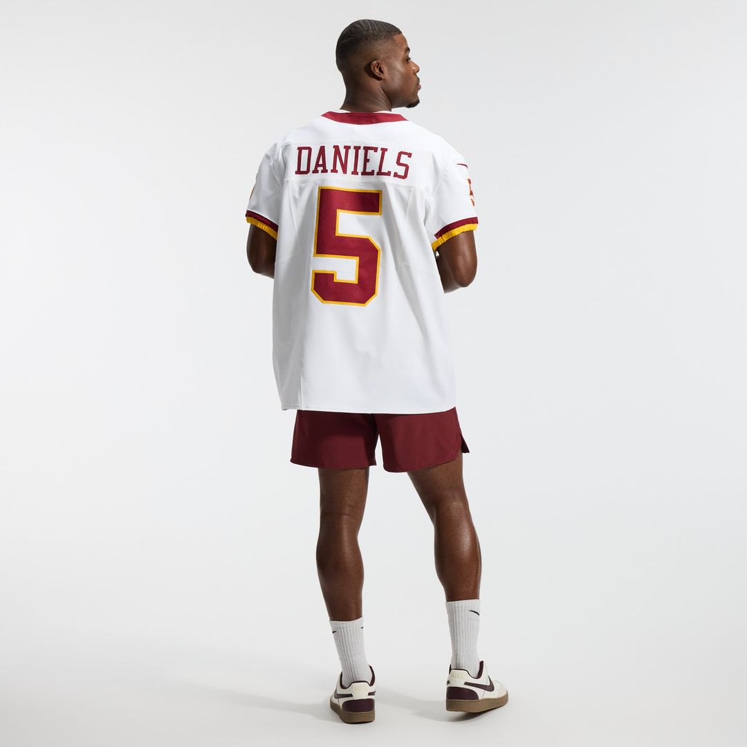 Men's Washington Commanders Jayden Daniels Nike White Alternate 2 Super Bowl Era Vapor F.U.S.E. Elite Jersey