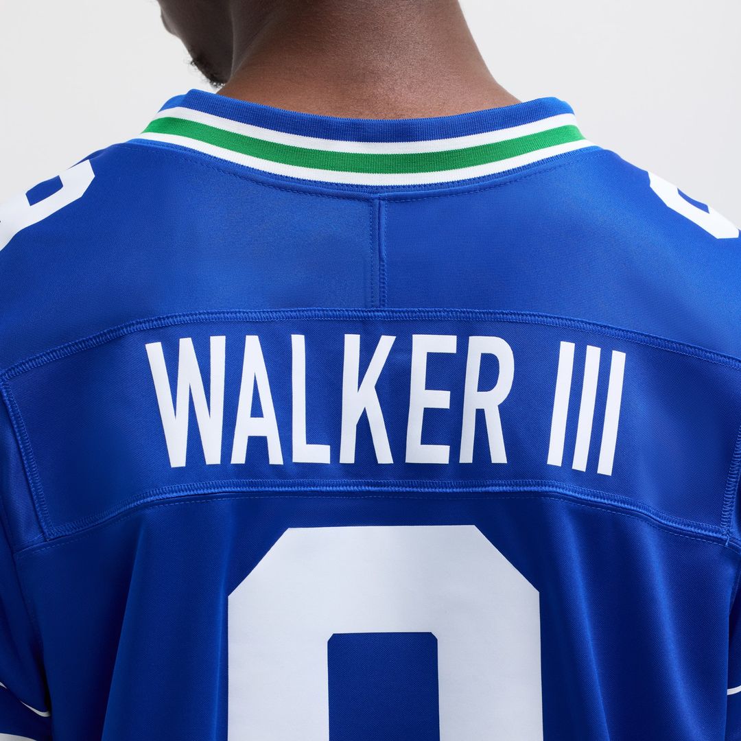 Men's Seattle Seahawks Kenneth Walker III Nike Royal Vapor F.U.S.E. Limited Jersey