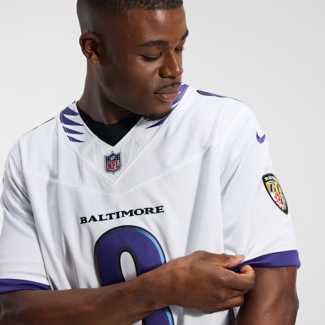 Men's Baltimore Ravens Lamar Jackson Nike White Vapor F.U.S.E. Stitched Limited Jersey