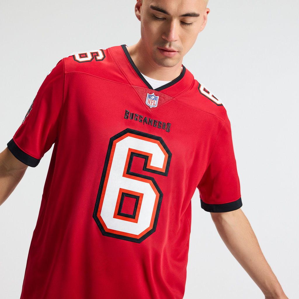 Men's Tampa Bay Buccaneers Baker Mayfield Nike Red  Vapor Untouchable Limited Jersey
