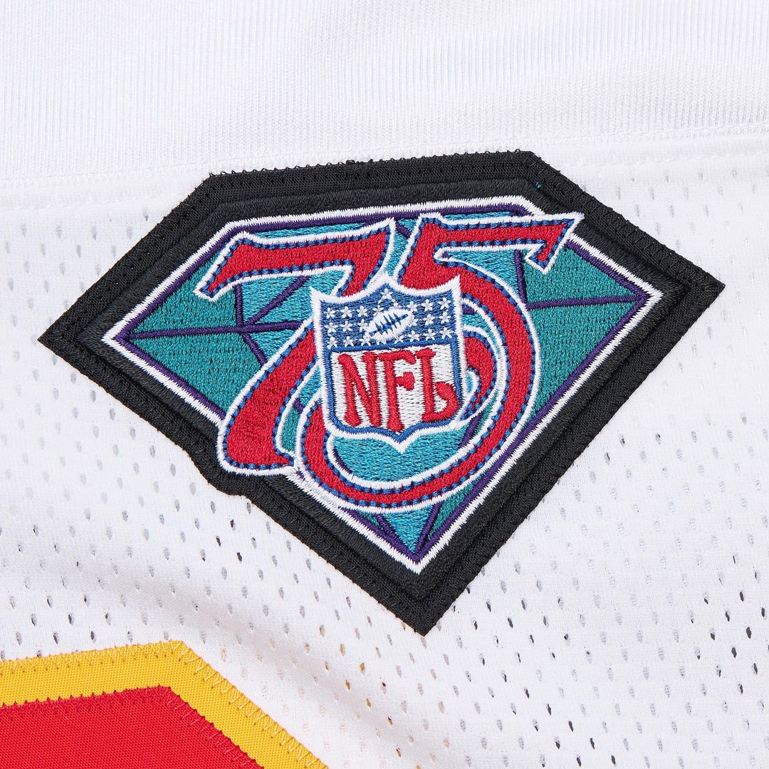 Men's Kansas City Chiefs 1994 Derrick Thomas Mitchell & Ness White Authentic Throwback Retired Player Jersey