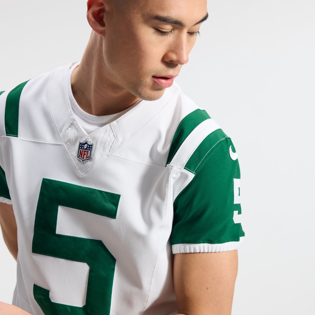 Men's New York Jets Garrett Wilson Nike White Classic Alternate Vapor F.U.S.E. Elite Jersey