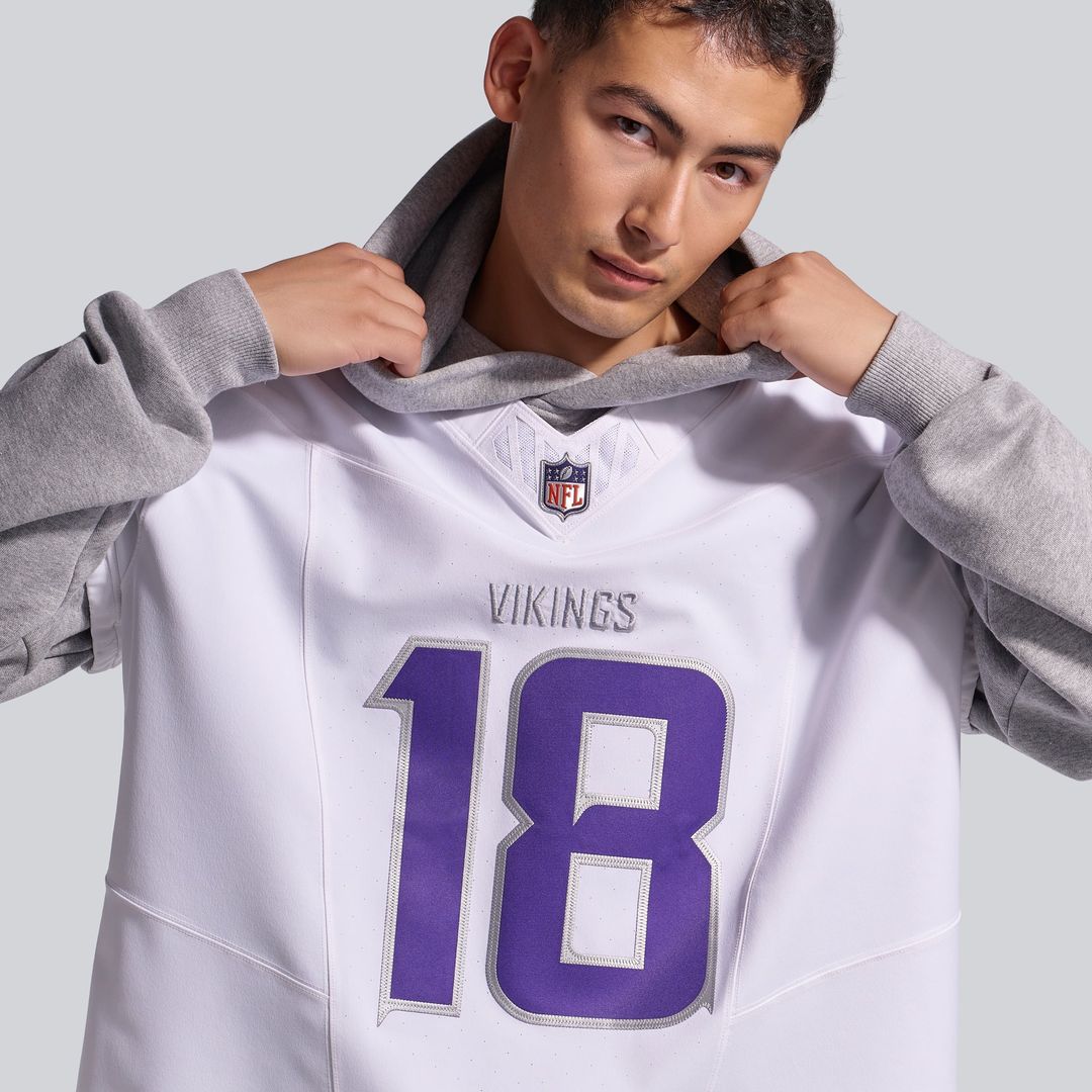 Men's Minnesota Vikings Justin Jefferson Nike White Alternate Vapor F.U.S.E. Elite Player Jersey