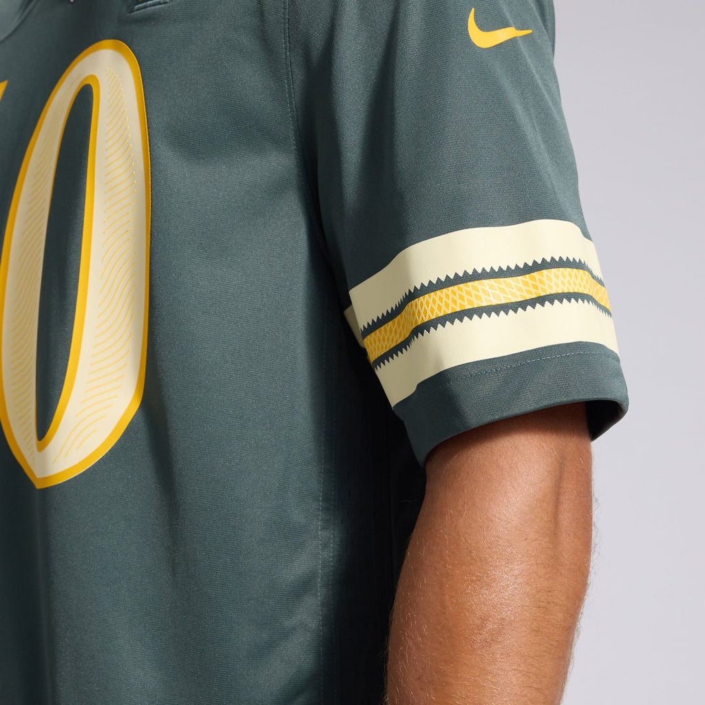 Men's Green Bay Packers Jordan Love Nike Green 2026 Rivalries Collection Game Jersey
