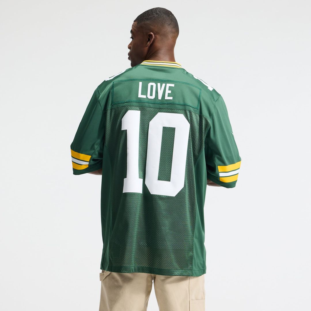 Men's Green Bay Packers Jordan Love Nike Green Vapor Untouchable Stitched Limited Jersey