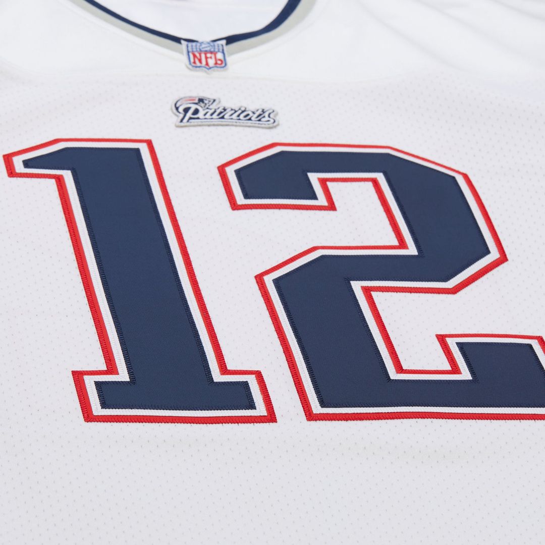 Men's New England Patriots Tom Brady Mitchell & Ness Navy Super Bowl XXXVI Authentic Throwback Jersey