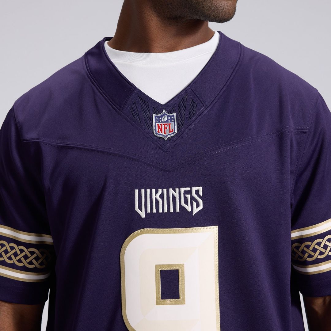 Men's Minnesota Vikings J.J. McCarthy Nike Purple 2026 Rivalries Collection Stitched Limited Jersey