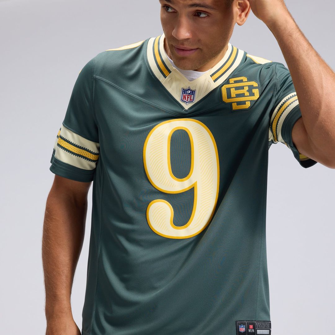 Men's Green Bay Packers Christian Watson Nike Green 2026 Rivalries Collection Stitched Limited Jersey