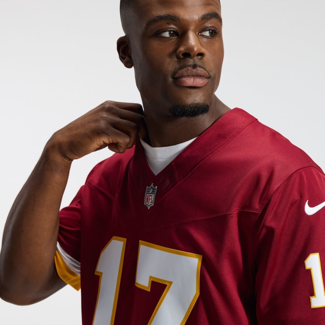 Men's Washington Commanders Terry McLaurin Nike Burgundy Team Vapor F.U.S.E. Stitched Limited Jersey