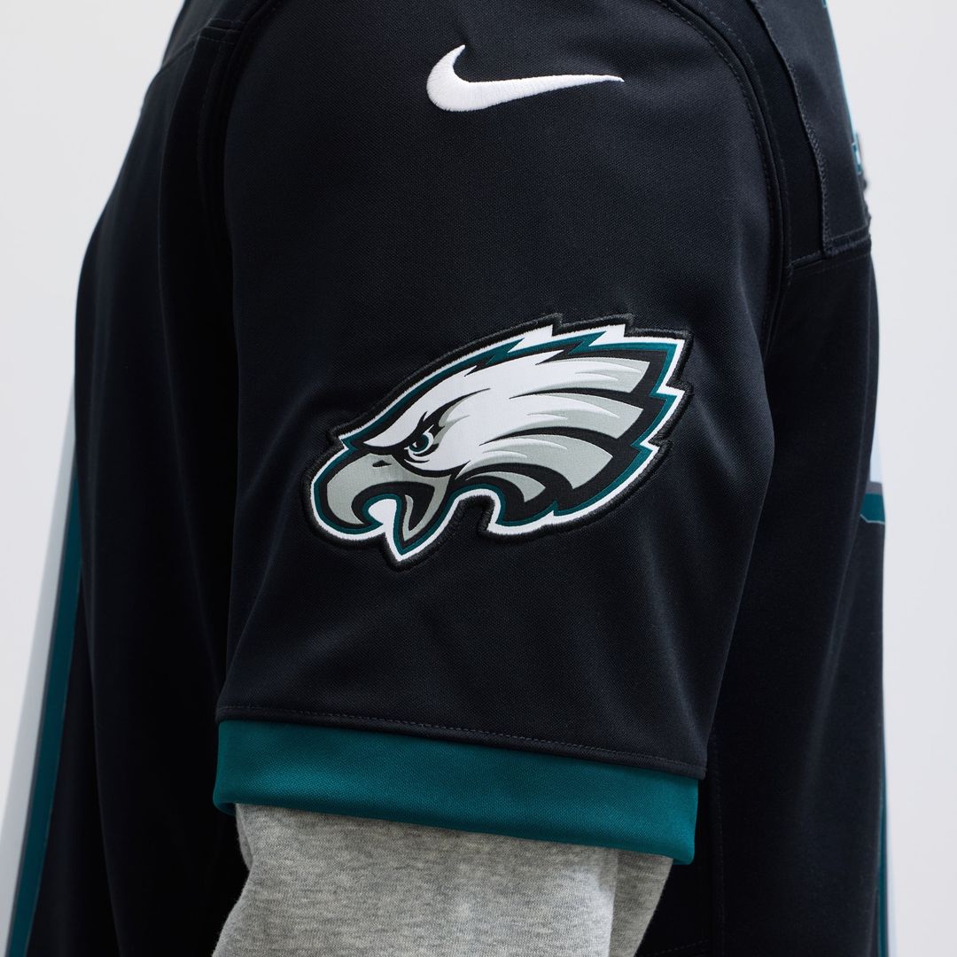 Men's Philadelphia Eagles A.J. Brown Nike Black Alternate Vapor F.U.S.E. Limited Jersey